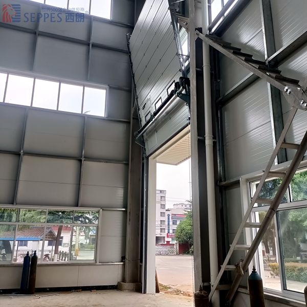 轨道斜拉提升 轨道斜拉提升