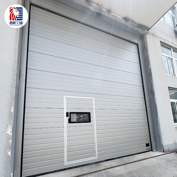 开小门的提升门 开小门的提升门