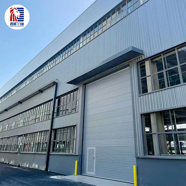 告别漏雨卷帘门！提升门——胶条密封+聚氨酯实心门板，密封严丝合缝