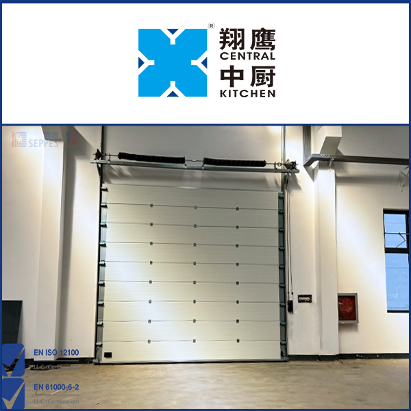 翔鹰中厨安装西朗品牌提升门