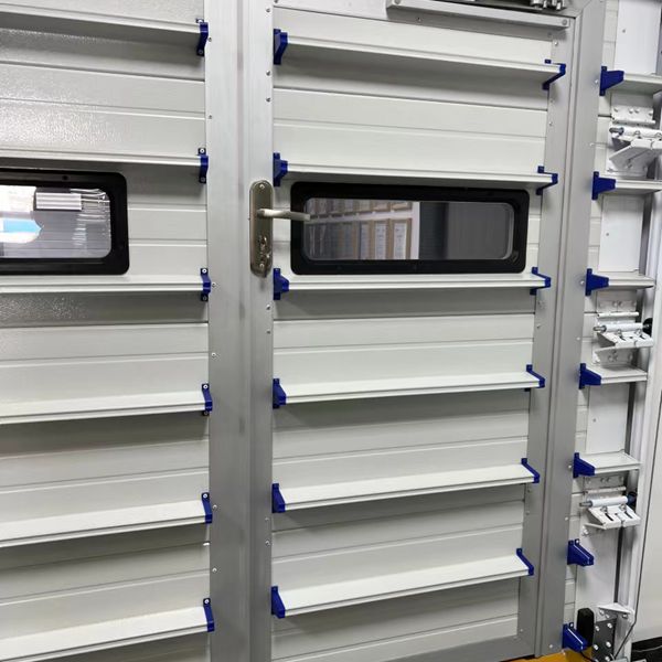 提升门”大背筋“