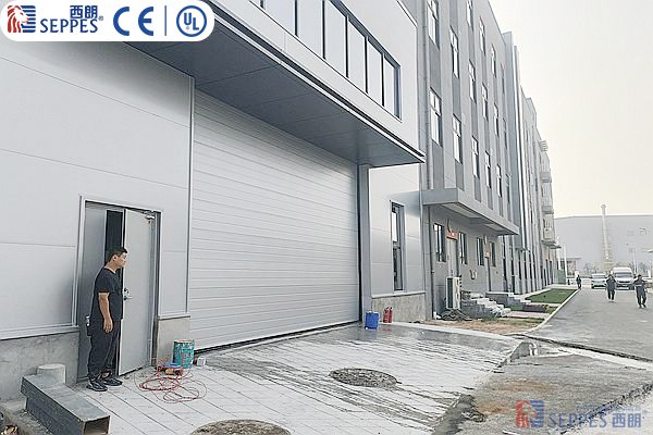 西朗品牌提升门