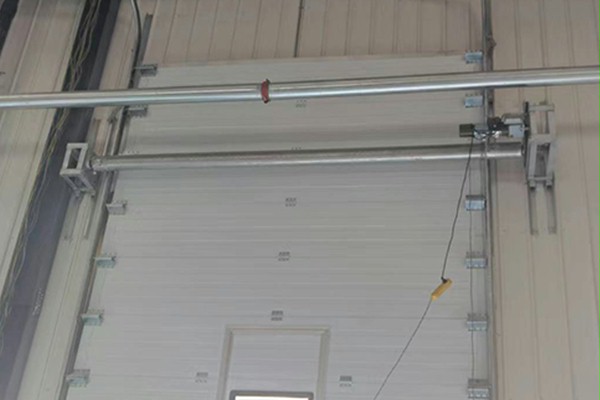 提升门扭簧失踪——电机过劳猝死