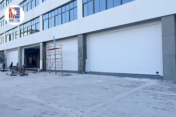 西朗品牌快速门